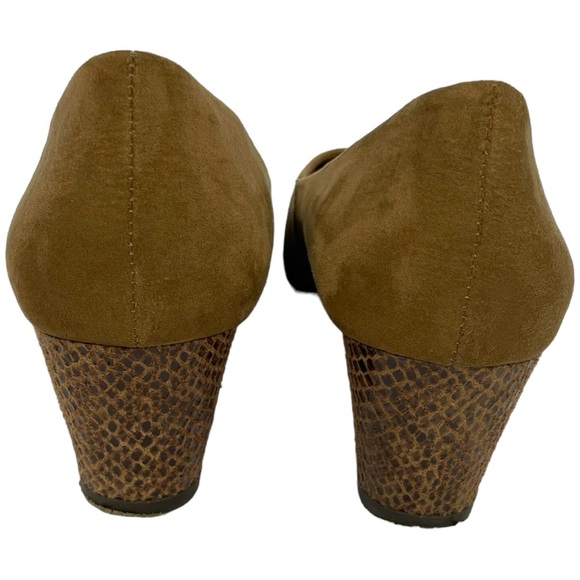 Aerosoles Barecuda Faux Suede Womens Wedge Snakeskin Print Heels - Picture 4 of 9